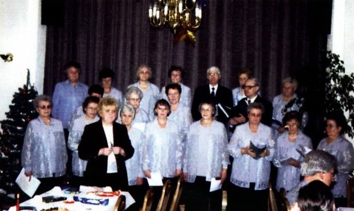 Chor des 'Bernburger Heimatkreis e.V.' Leitung Ilse-Maria Jahnke